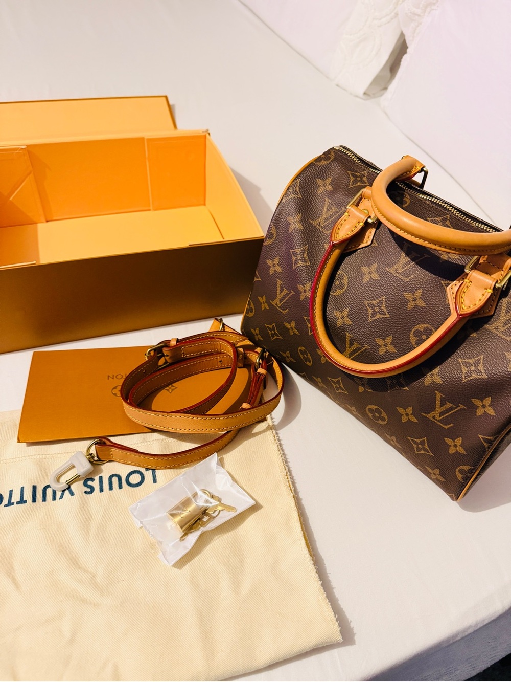Louis Vuitton Brown Monogram Speedy Bandouliere 25